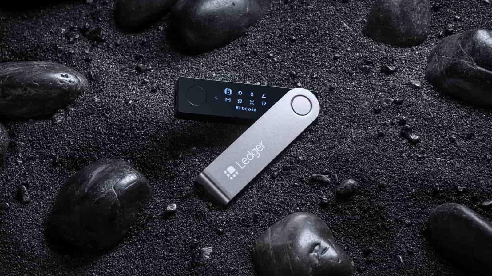  Scammers are mailing fake Ledger devices to steal cryptocurrency