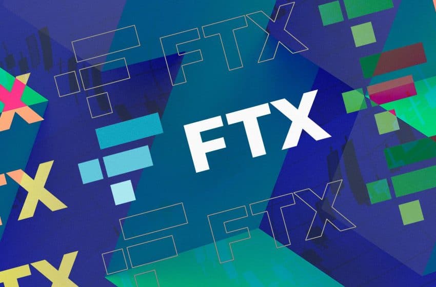  FTX closes a record $900 million fundraise at an $18 billion valuation.